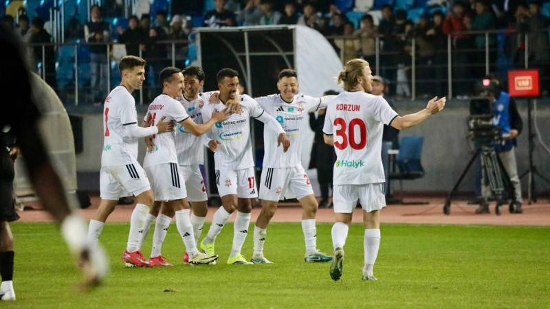 Разгром, камбэк и 12 голов