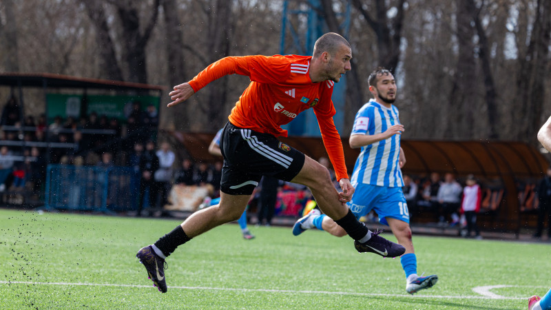 Разгромы и интрига: кто возглавил Первую лигу