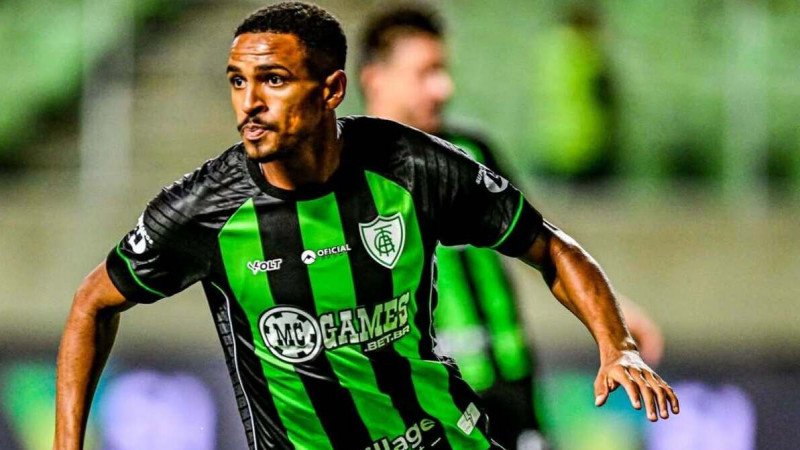 «Кайсар» усилился бразильским полузащитником