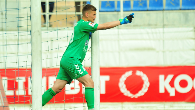 «Женис» подписал голкипера