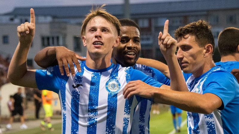 Казахстанский хавбек уехал в Беларусь