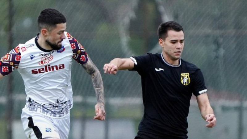 «Жеңіс» уступил, Быстров забил дебютный мяч