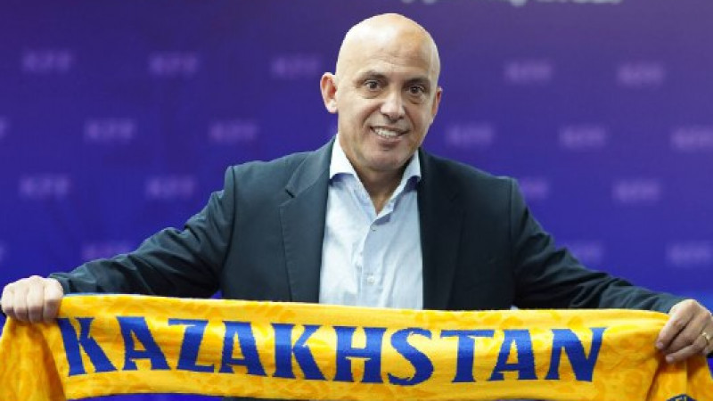 Какау - новый главный тренер сборной