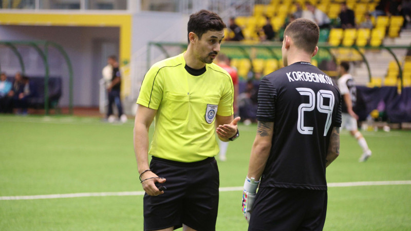 КФФ временно отстранила судей скандального матча