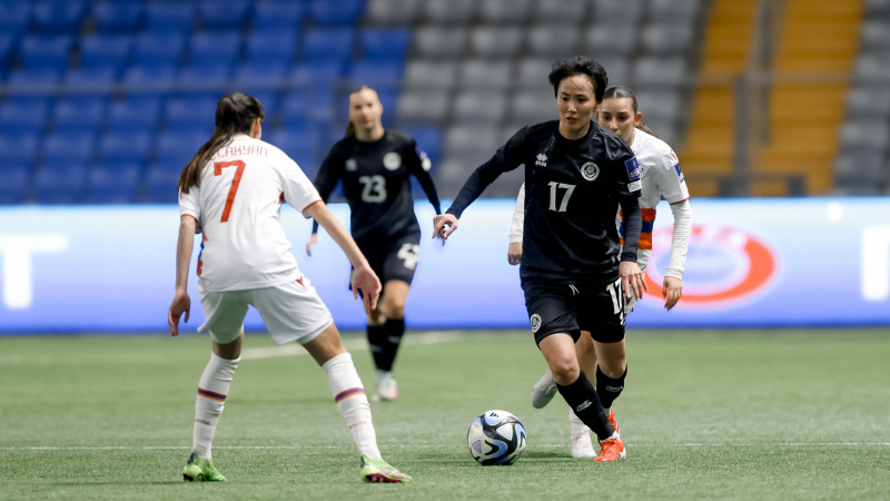 Казахстанки крупно обыграли Армению