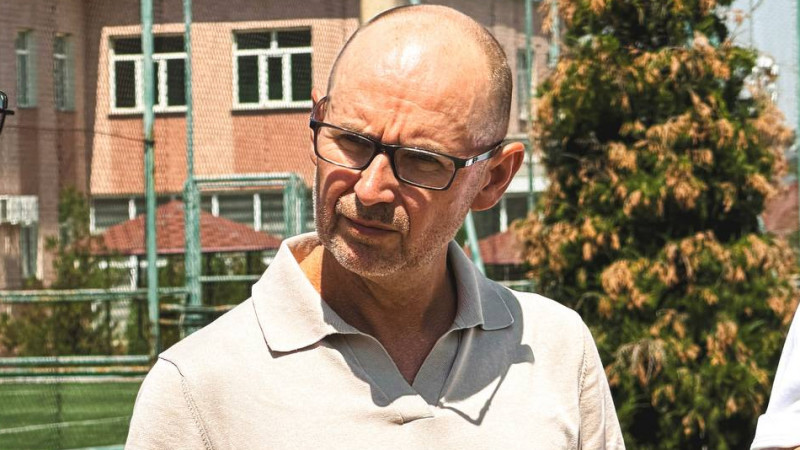 Генсек КФФ: поиски нового тренера сборной Казахстана продолжаются