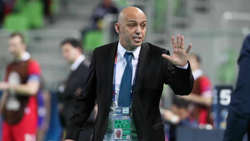 Какау прилетел в Астану на переговоры